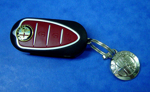 Forum Alfa MiTo - [ accessoire ] portes-clefs Alfa Romeo.